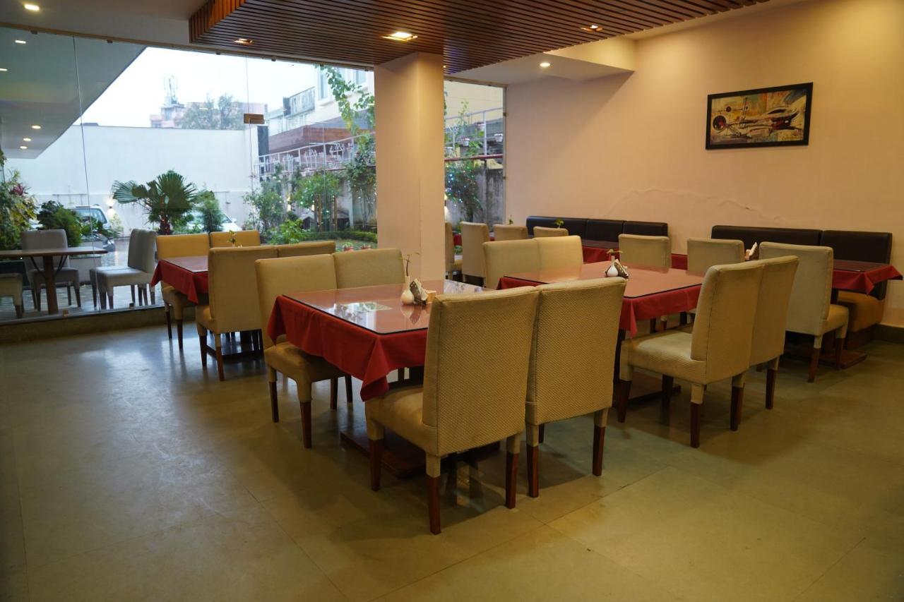 Hotel Rama Trident, Katra Katra  Esterno foto