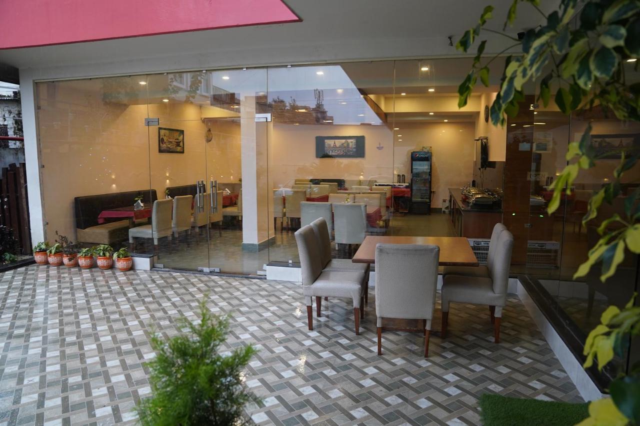 Hotel Rama Trident, Katra Katra  Esterno foto