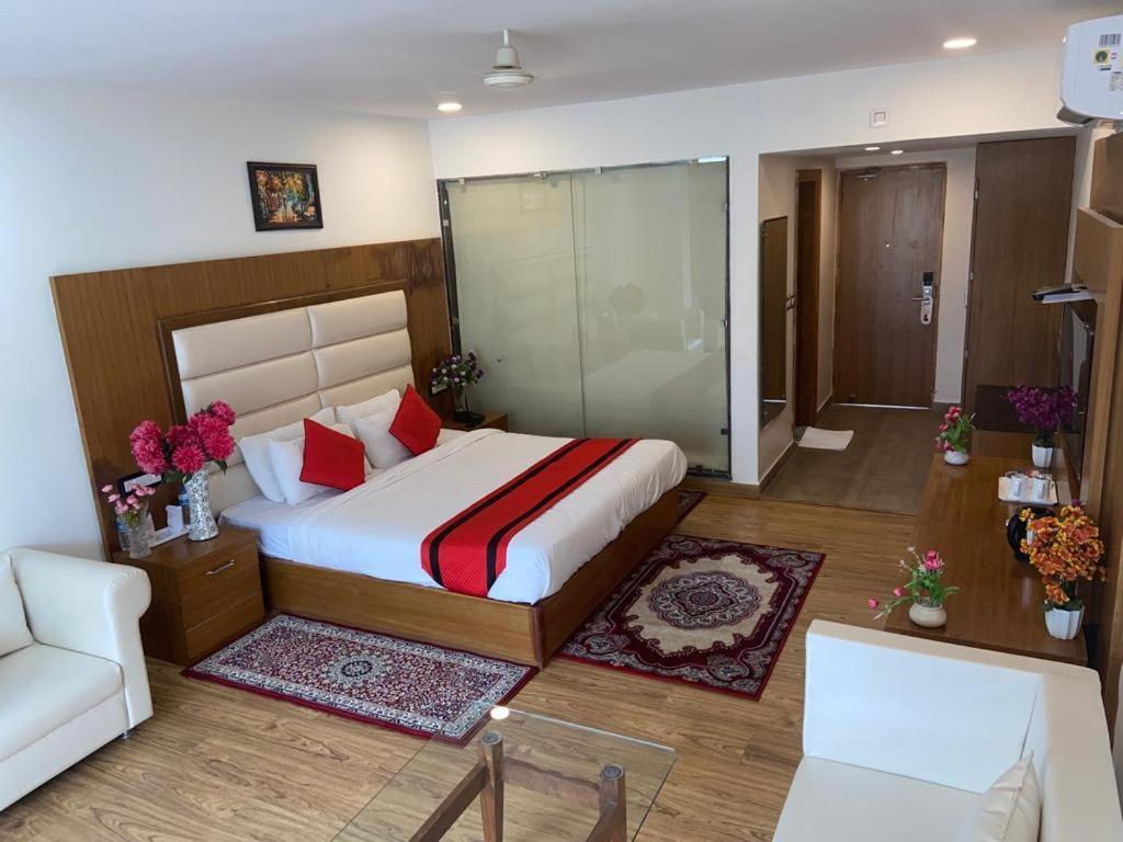 Hotel Rama Trident, Katra Katra  Esterno foto