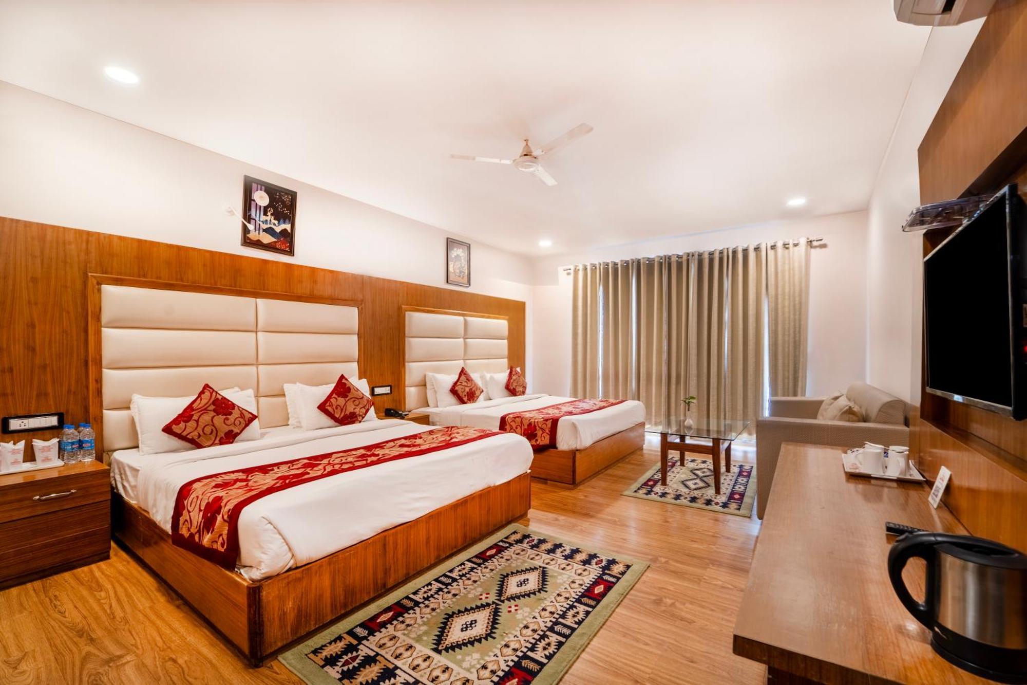 Hotel Rama Trident, Katra Katra  Esterno foto