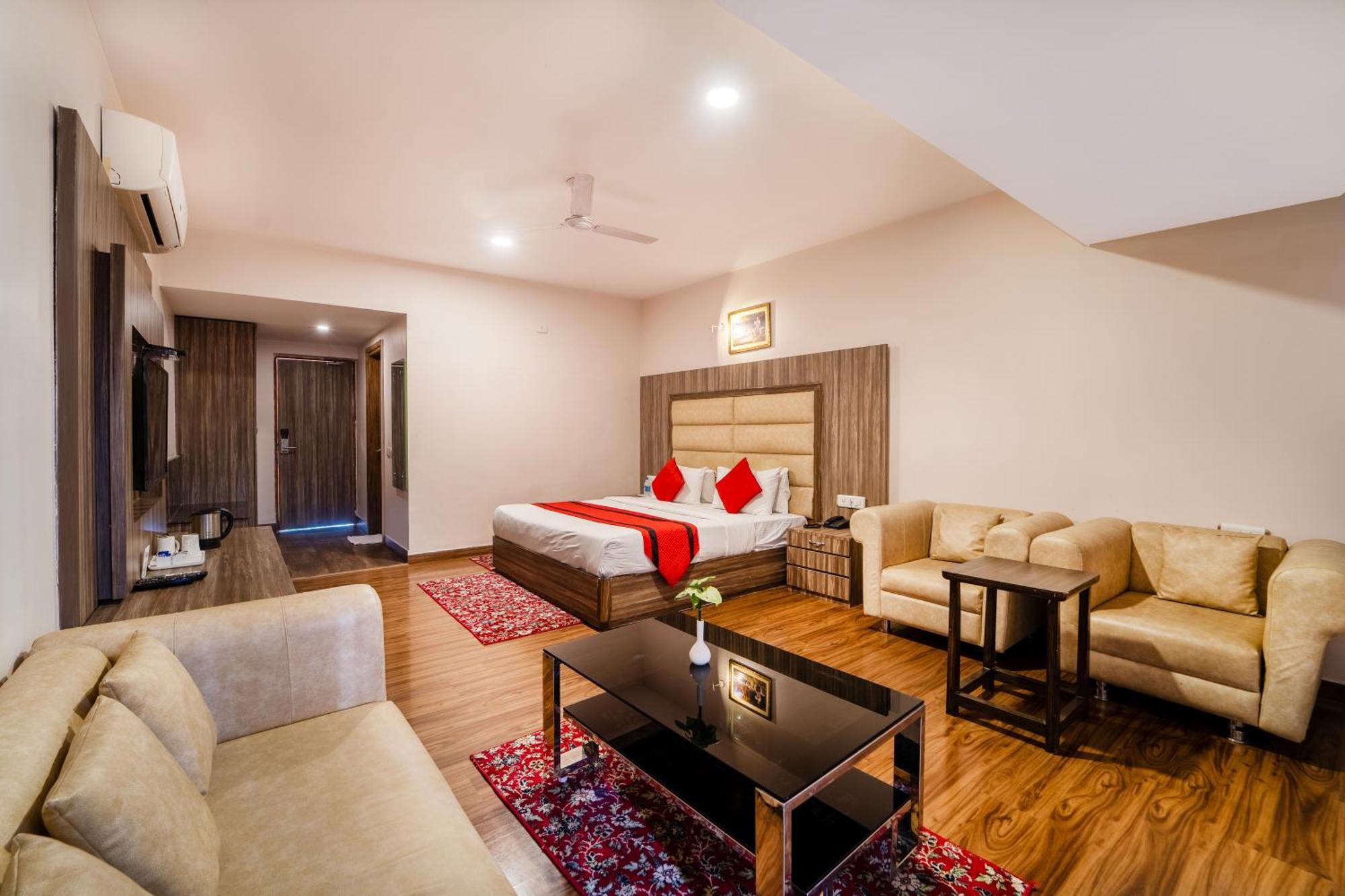 Hotel Rama Trident, Katra Katra  Esterno foto