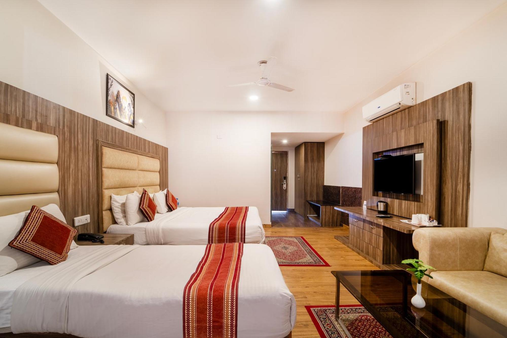 Hotel Rama Trident, Katra Katra  Esterno foto