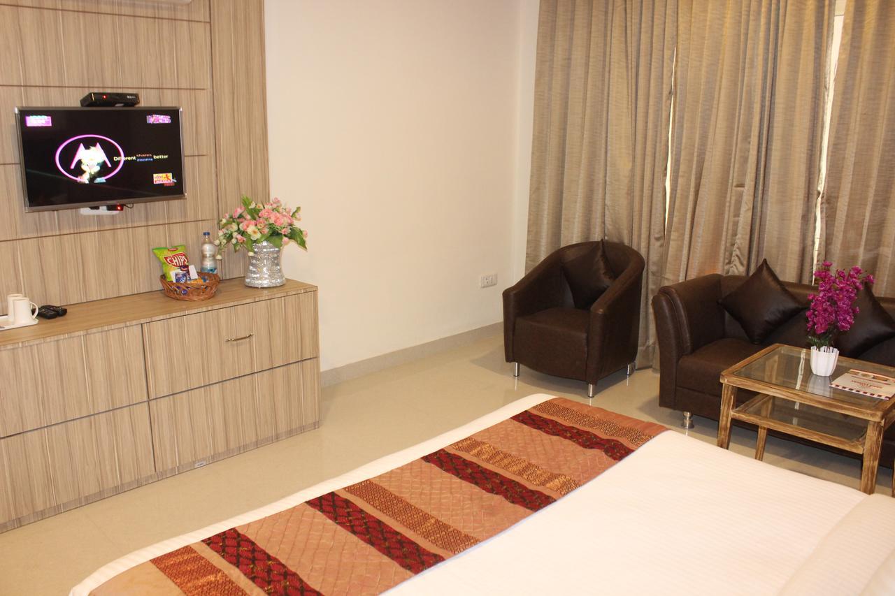 Hotel Rama Trident, Katra Katra  Esterno foto