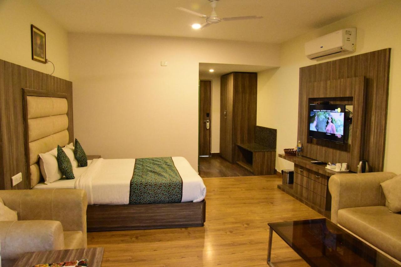 Hotel Rama Trident, Katra Katra  Esterno foto