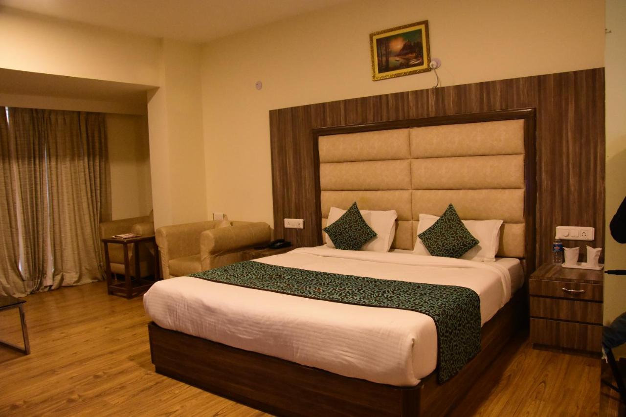 Hotel Rama Trident, Katra Katra  Esterno foto